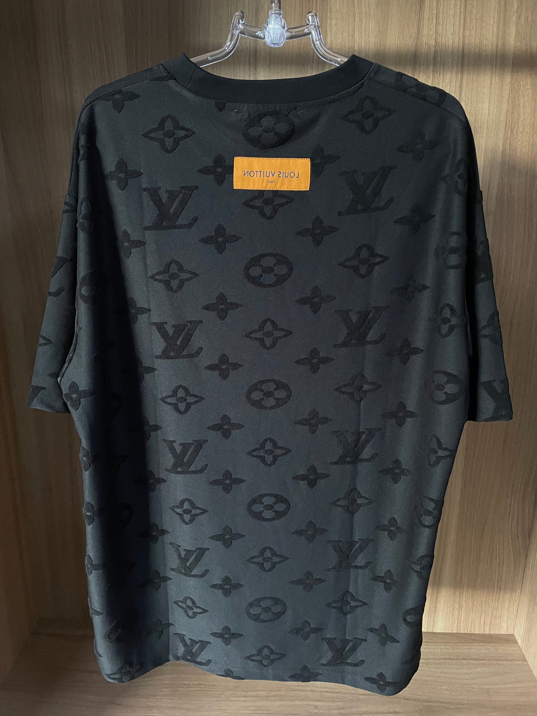 Camisa de Grife - LV Preta | OFERTA BLACK FRIDAY