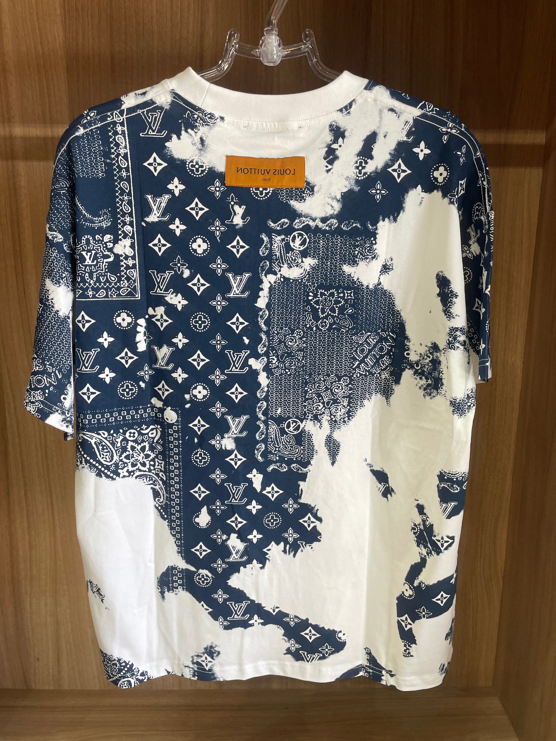 Camisa de Grife - LV Branca | OFERTA BLACK FRIDAY