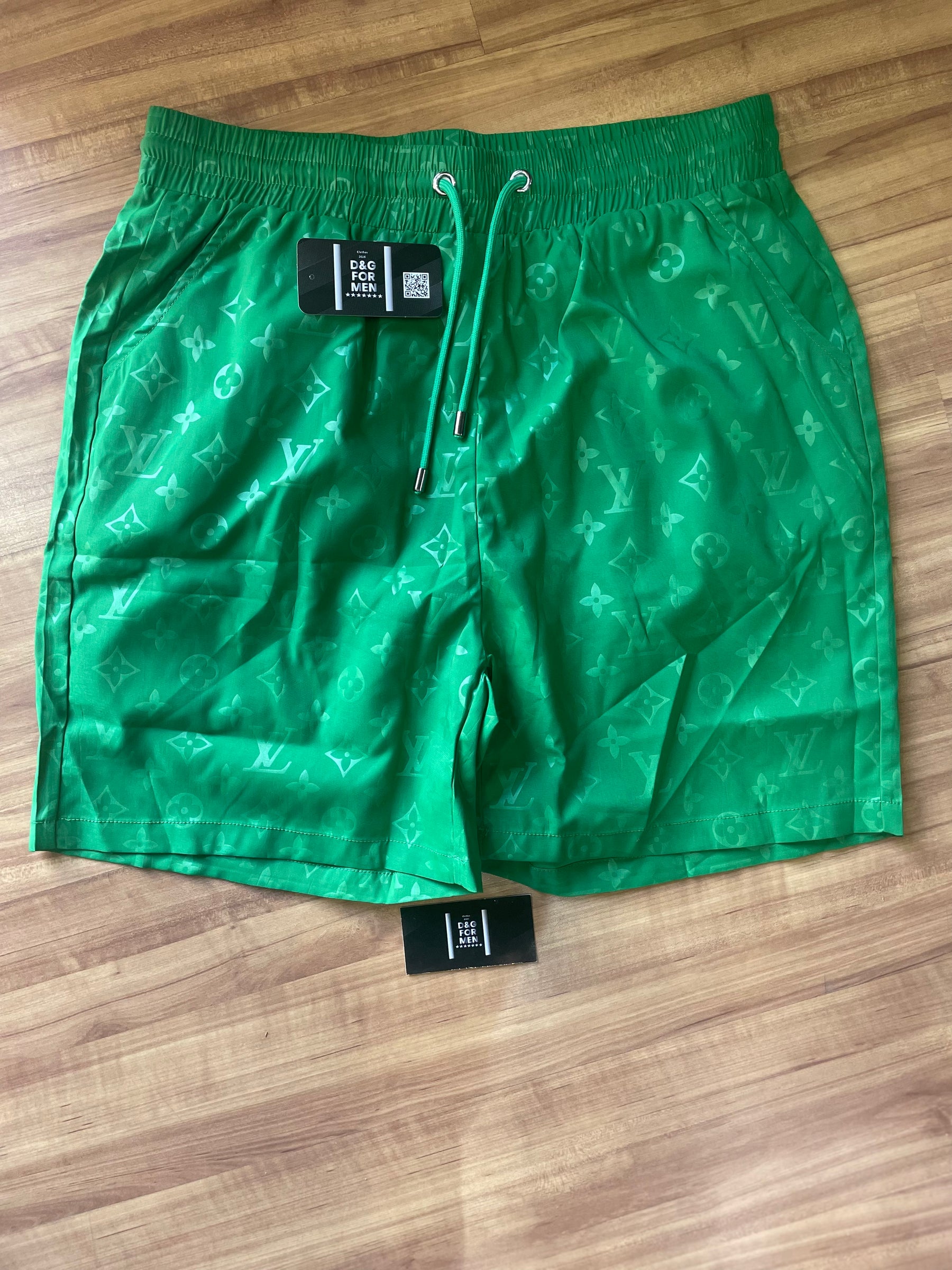 Bermuda LV Premium Confort Fit com Desconto Exclusivo!