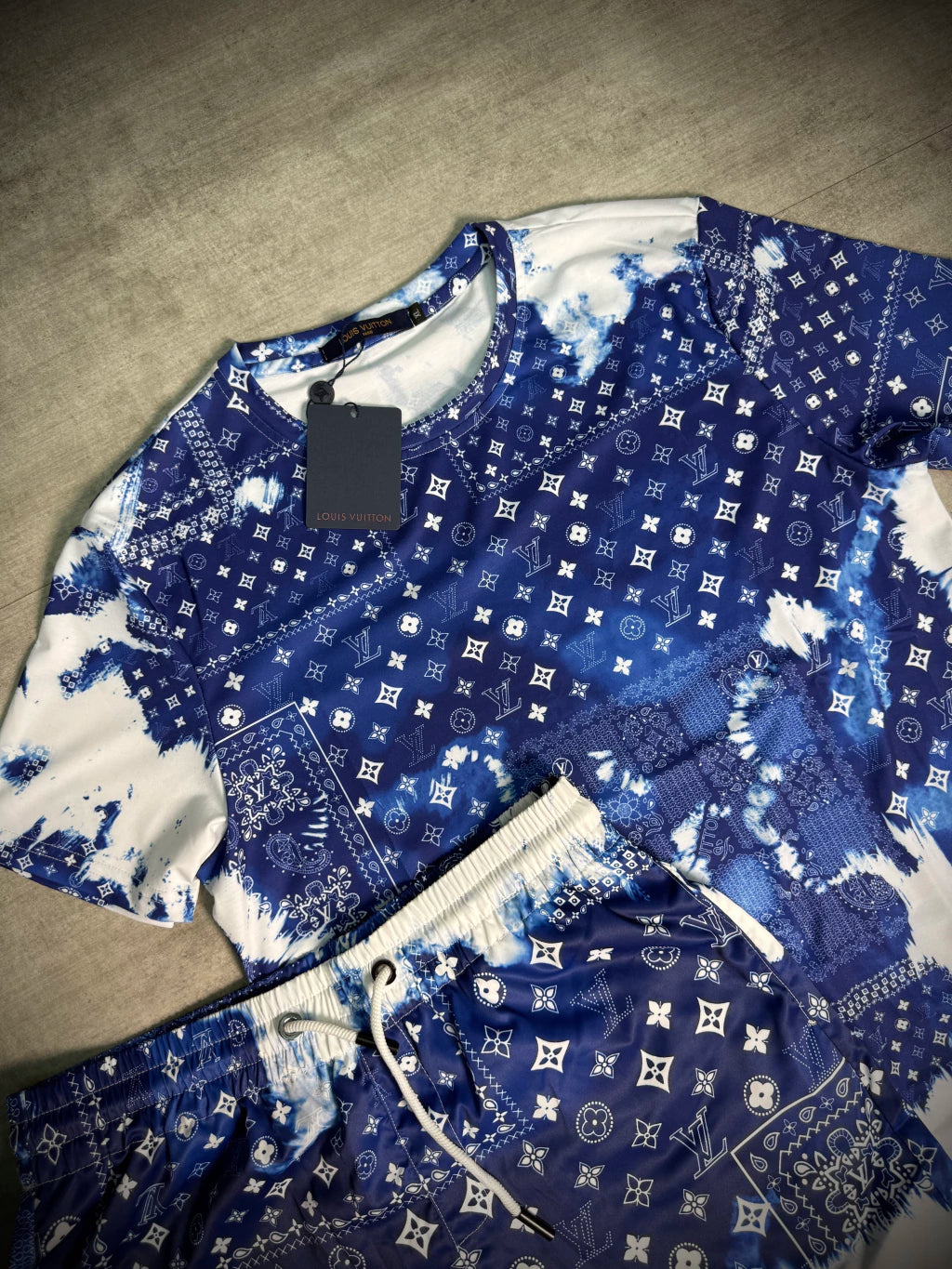 Conjunto LV "Jeans" - Branco/Azul - Importado Premium