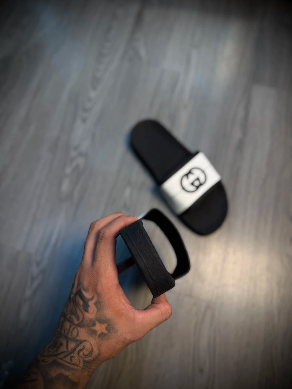 Slide Importada - Gucci - Preta/ Branca