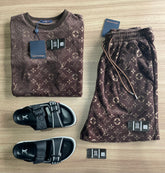 Conjunto de Grife LV Marrom [CAMISA + BERMUDA + SANDÁLIA]
