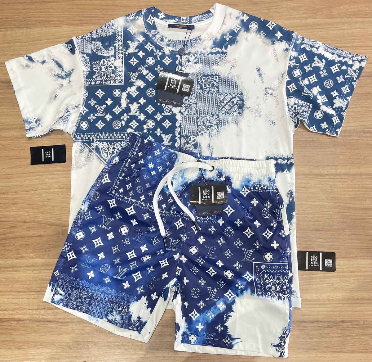 Conjunto de Grife LV Azul [CAMISA + BERMUDA + SANDÁLIA]