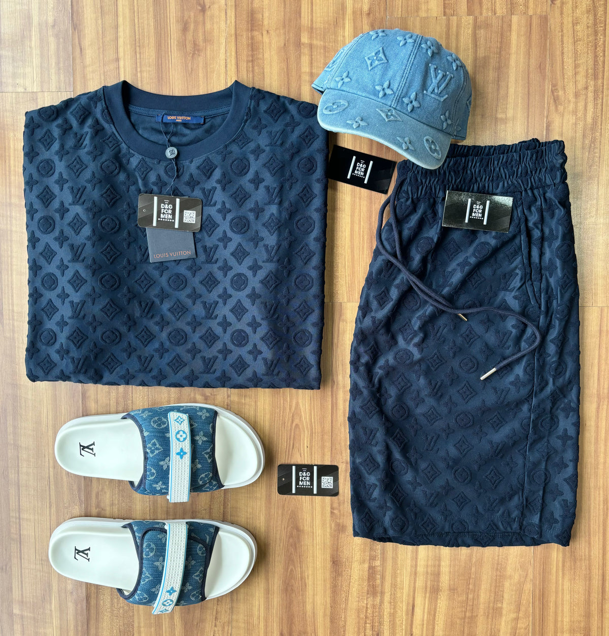 Conjunto de Grife LV [CAMISA + BERMUDA + SANDÁLIA + BONÉ]