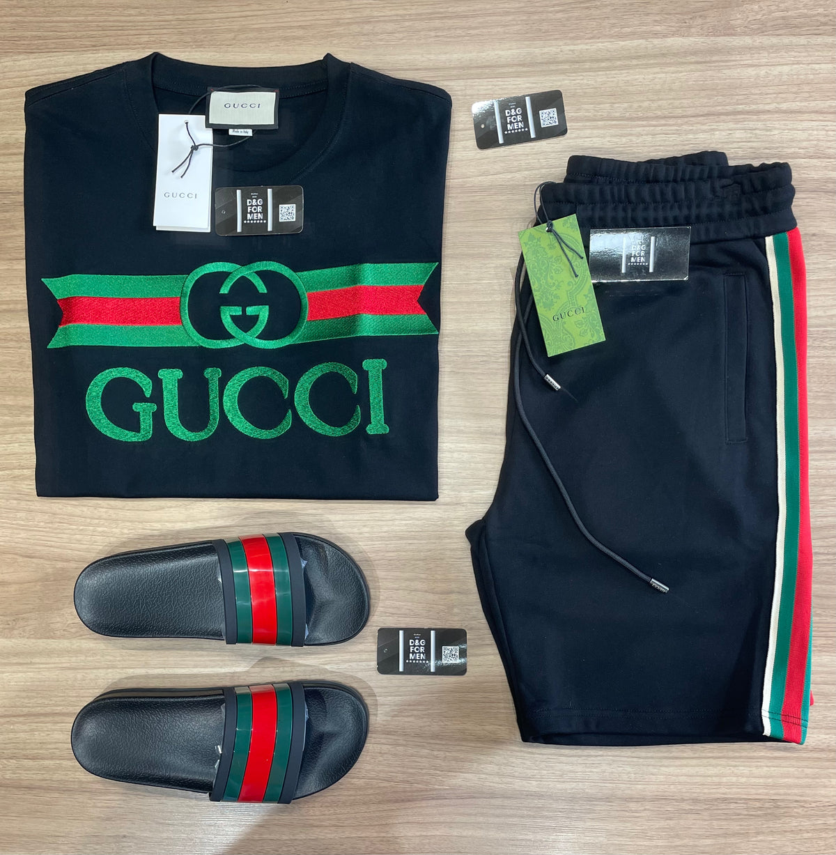 Conjunto de Grife Gucci Preto [CAMISA + BERMUDA + SANDÁLIA]