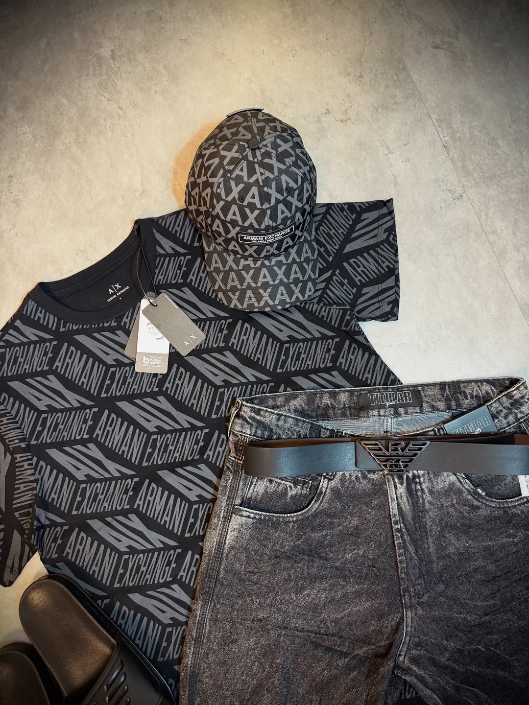 Conjunto A|X  Ref 0796 [CAMISA + BERMUDA + SANDÁLIA+ BONÉ]