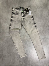 Calça Jeans Titular - Cinza Lisa (Botão Verde)