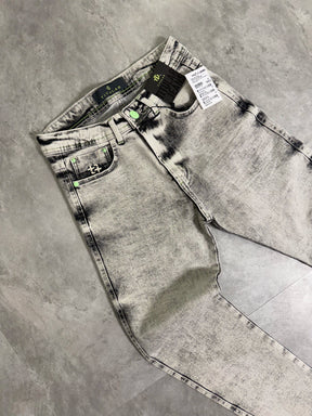 Calça Jeans Titular - Cinza Lisa (Botão Verde)