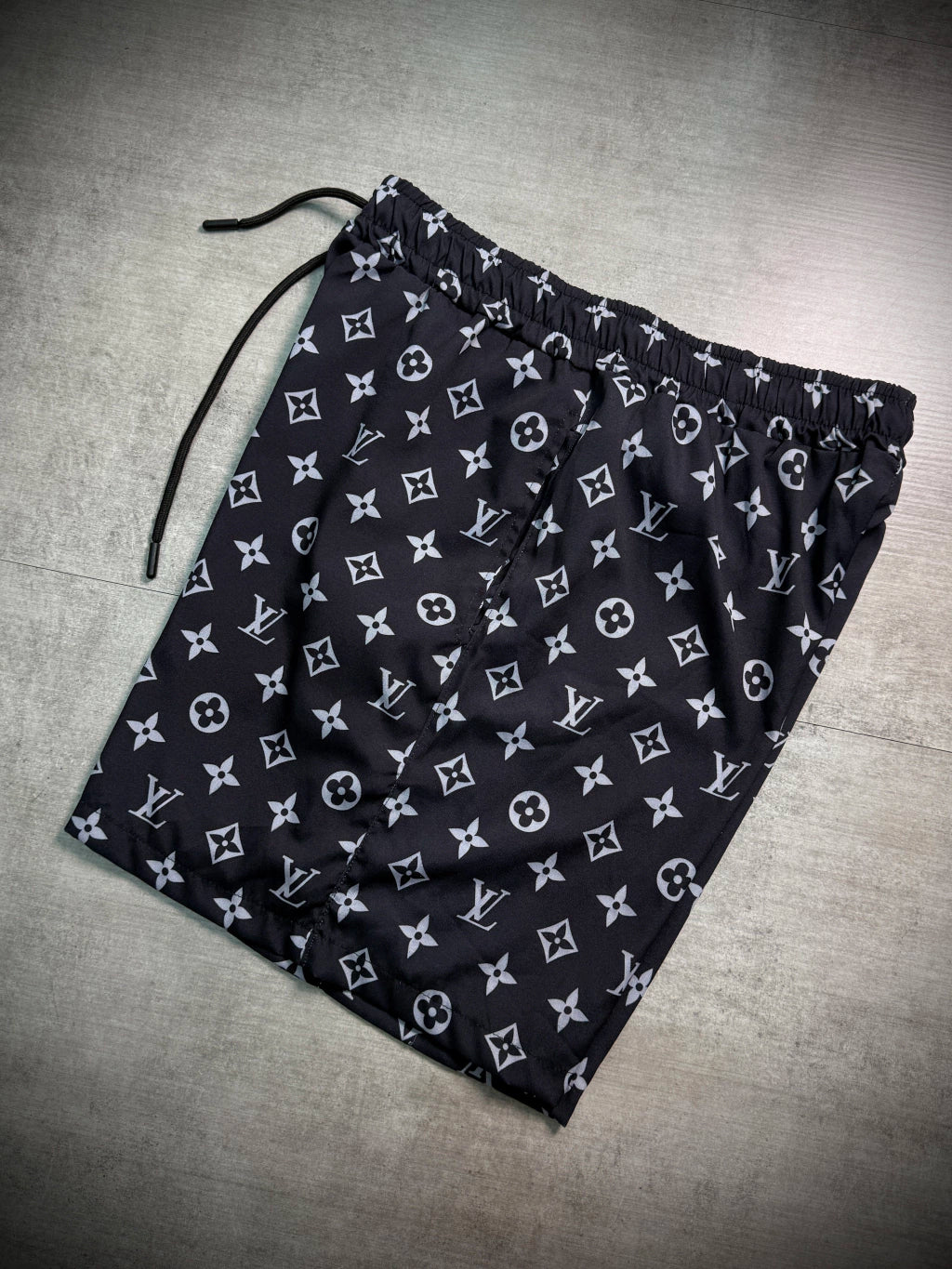 Short Louis Vuitton LV - Símbolos | Preto