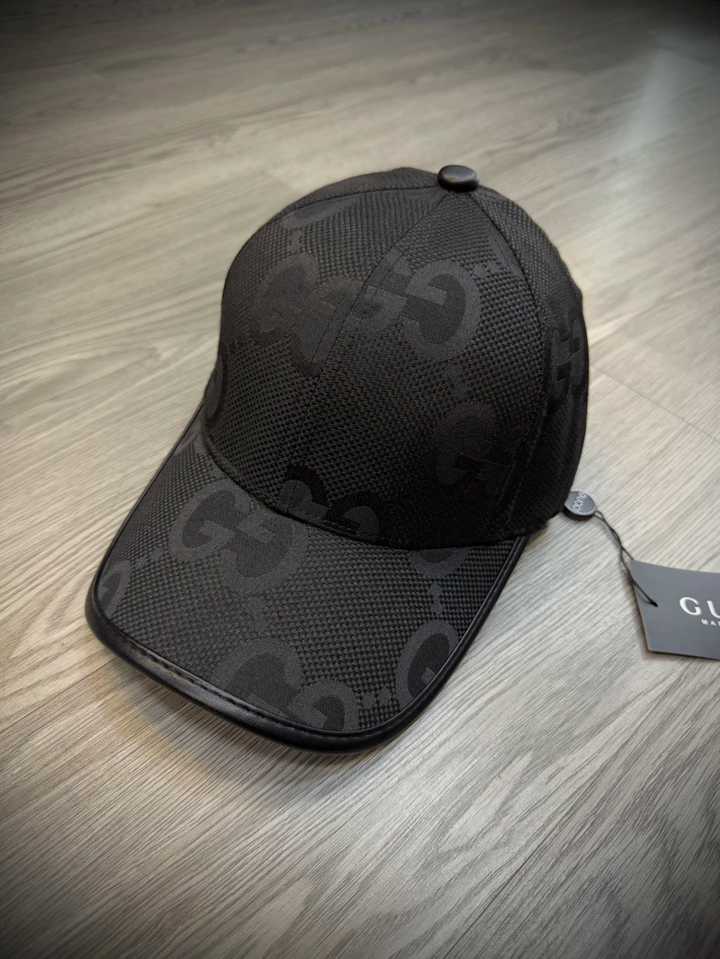 Boné Gucci - Estampa GG - Preto